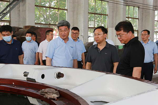 省農(nóng)業(yè)農(nóng)村廳副廳長(zhǎng)劉保倉(cāng)到長(zhǎng)城機(jī)械調(diào)研