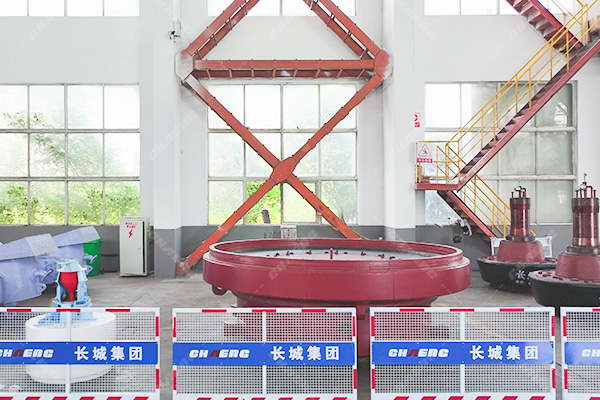 長城機械大型立磨機 球磨機 回轉(zhuǎn)窯配件